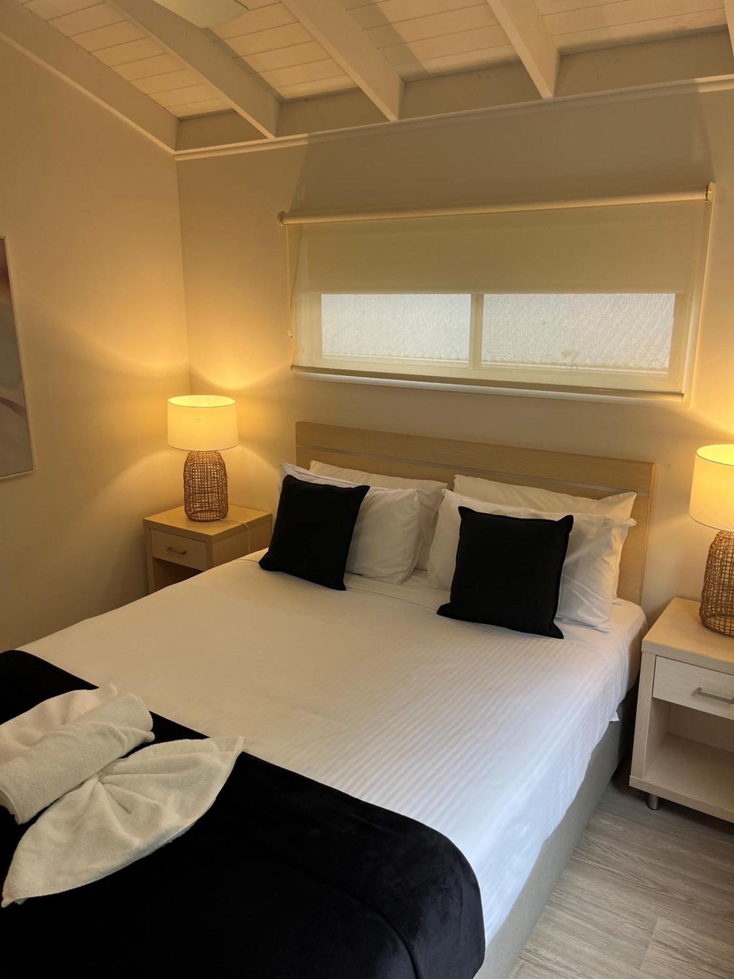 Blue Lagoon Beach Resort Bateau Bay Ngoại thất bức ảnh