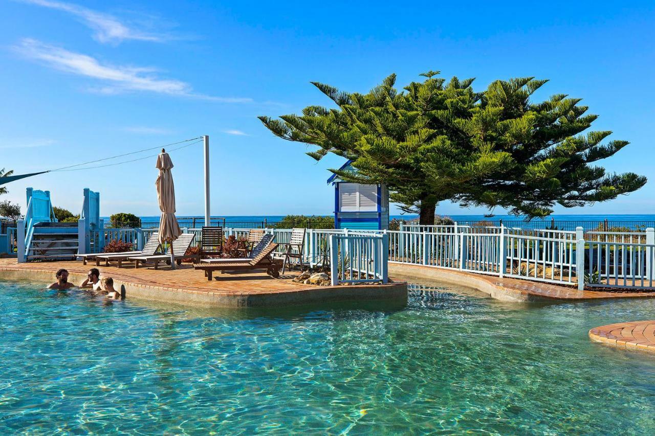 Blue Lagoon Beach Resort Bateau Bay Ngoại thất bức ảnh